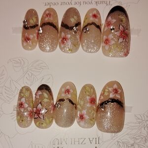 Floral Sparkle Press-On Nails